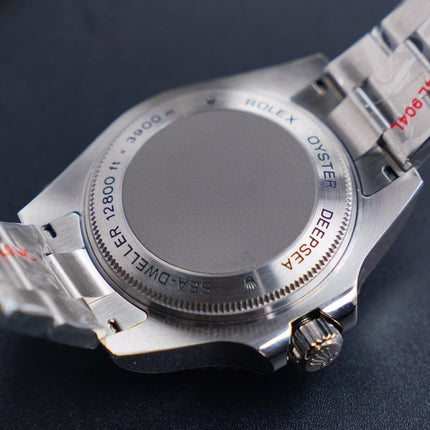 SEA-DWELLER CUSTOM DEEP GREEN DIAL