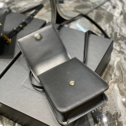 KAIA 18 HANDBAG IN BLACK CALFSKIN