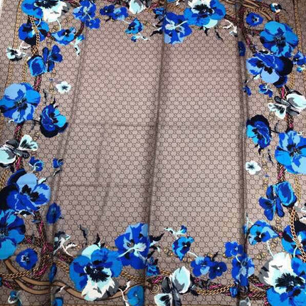 GUCCI 25S SCARF 140 IN CASHMERE 740371