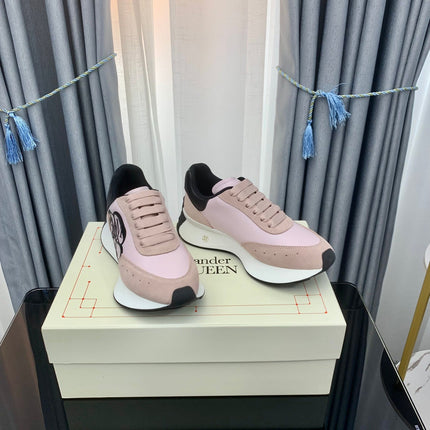 SPRINT RUNNER LOW-TOP IN LIGHT PINK CALFSKIN DUSTY ROSE SUEDE