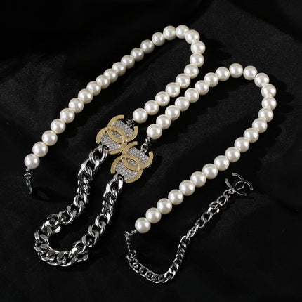 CHANEL 25S CHAIN BELT IN WHITE PEARL 614474