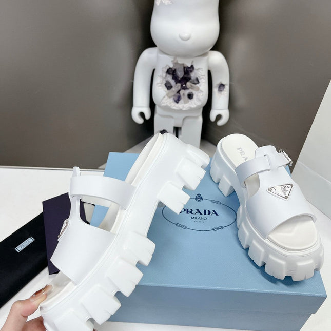 MONOLITH SLIPPER SANDALS IN WHITE RUBBER