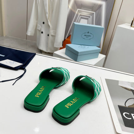 PRA EMBROIDERED SLIDES FLAT GREEN FABRIC