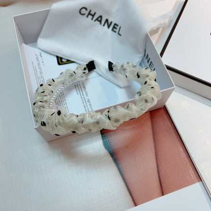 WHITE VOILE FABRIC HAIRBAND WITH PEARL CHAIN 867188