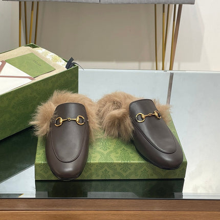 HORSEBIT MULE IN MOCHA BROWN CALFSKIN AND LAMB WOOL LINING