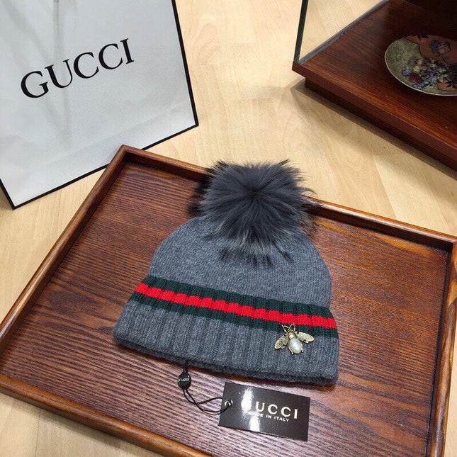 SET SCARF AND HAT IN SHARK GRAY WOOL AND CASHMERE 945024