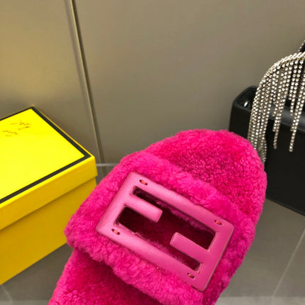 FENDI BAGUETTE SLIDE SLIPPERS IN DEEP PINK WOOL