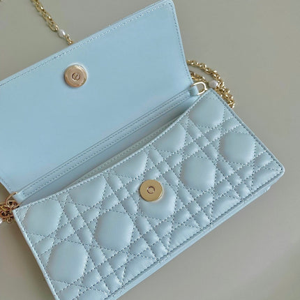 LADY 21 CHAIN BAG IN LIGHT BLUE LAMBSKIN