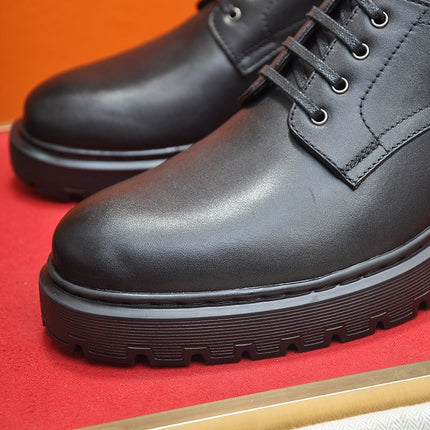 HM DANIEL TRAMPING SHOE BLACK CALFSKIN