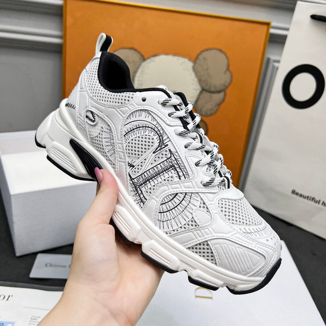 CD CHRONO SNEAKERS IN WHITE AND BLACK MESH