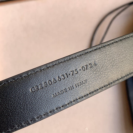 YSL 25S BELT 24 MM IN BLACK EMBOSSED CALFSKIN 529685