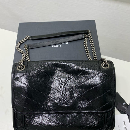 MEDIUM NIKI 28 IN BLACK CALFSKIN CHAIN BAG High-end