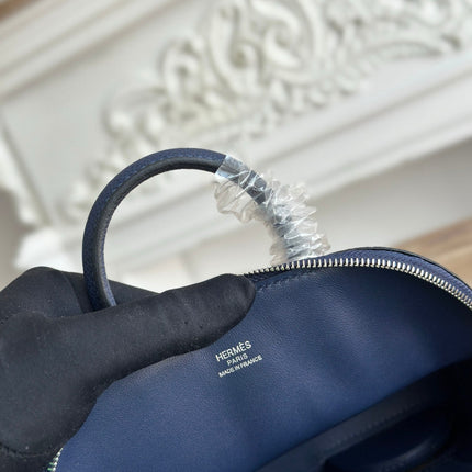MINI BODIE ON WHEELS 20 IN DARK BLUE EPSOM LEATHER