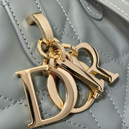 MINI TOUJOURS BUCKET BAG 18 IN GREY CANNAGE CALFSKIN