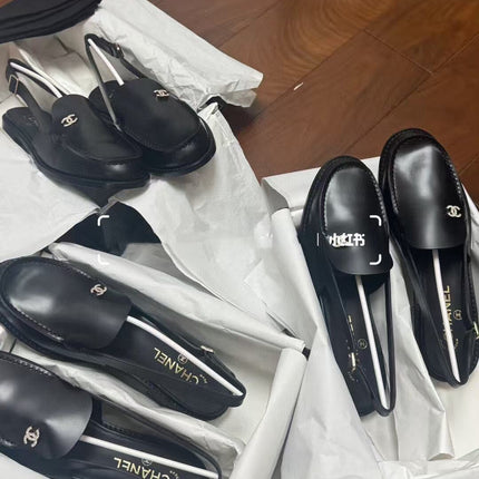 CC MOCCASINS 2025 IN BLACK CALFSKIN