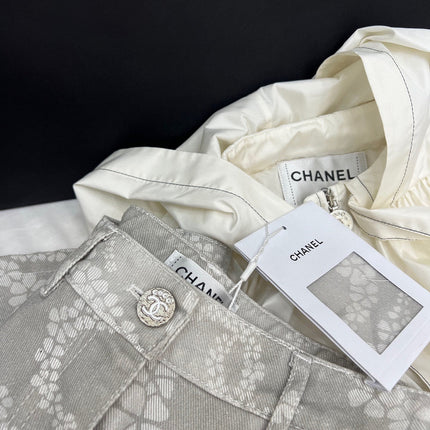 CC WIDE LEG PANTS IN GREY FLORAL SILK