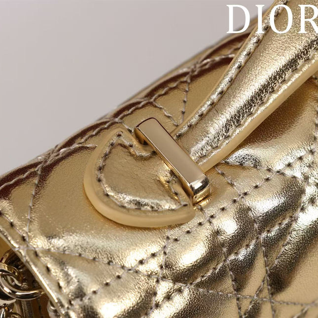 CD BAG 21 IN GOLD CALFSKIN WITH GOLD HARDWARE