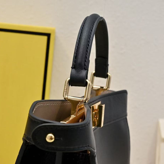 PEEKABOO ISEEU PETITE 27 BAG IN BLACK CALFSKIN GOLD HARDWARE