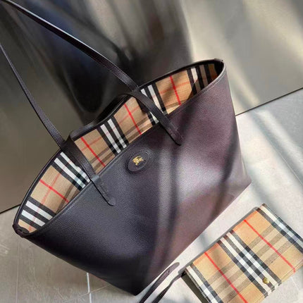 BURBERRY 26S VINTAGE CHECK TOTE BAG IN ARCHIVE BEIGE & BLACK CANVAS