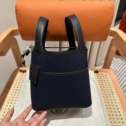 HM 26S PICOTIN CARGO 18 IN NAVY FABRIC WITH BLACK LEATHER TRIM