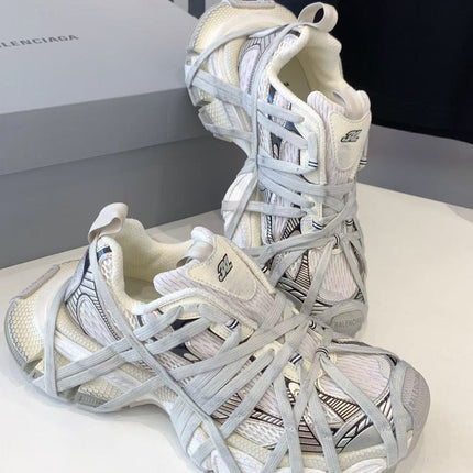 BALENCIAGA 26S CHUNKY SNEAKERS IN WHITE FABRIC AND GREY MESH