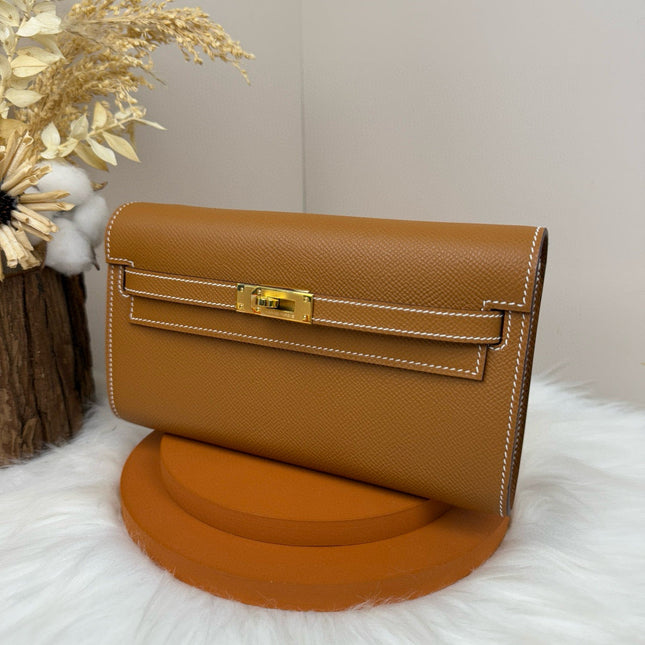 HM KELLY CLASSIQUE TO GO WALLET 20 IN BROWN CALFSKIN GOLD HARDWARE