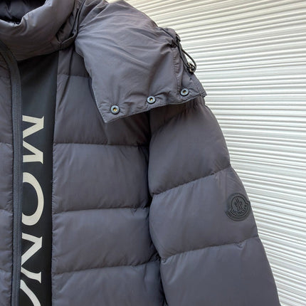 MONCLER 25S DOWN JACKET WITH DETACHABLE HOOD 250