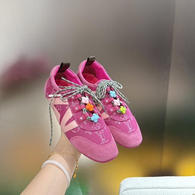 LV 26S SNEAKERS IN DARK PINK DENIM AND SUEDE WITH FLOWER CHARM