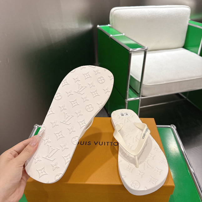LV 26S THONG SANDALS IN WHITE EVA