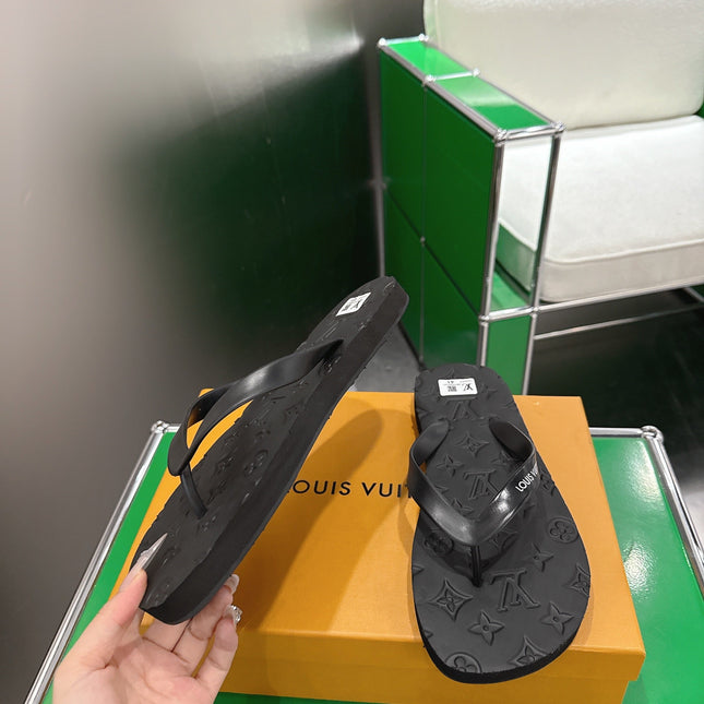 LV 26S THONG SANDALS IN BLACK EVA