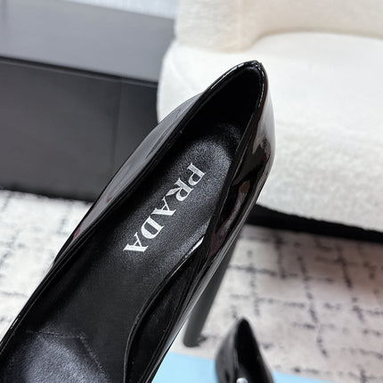 PRADA 26S POINTED-TOE HIGH HEELS 60MM IN BLACK PATENT CALFSKIN WITH LOGO