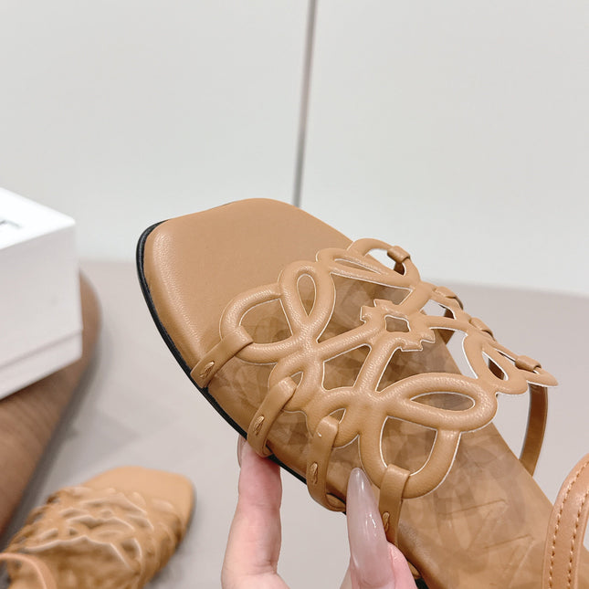 LOEWE 26S SQUARE TOE SANDALS IN LIGHT BROWN CALFSKIN LOGO