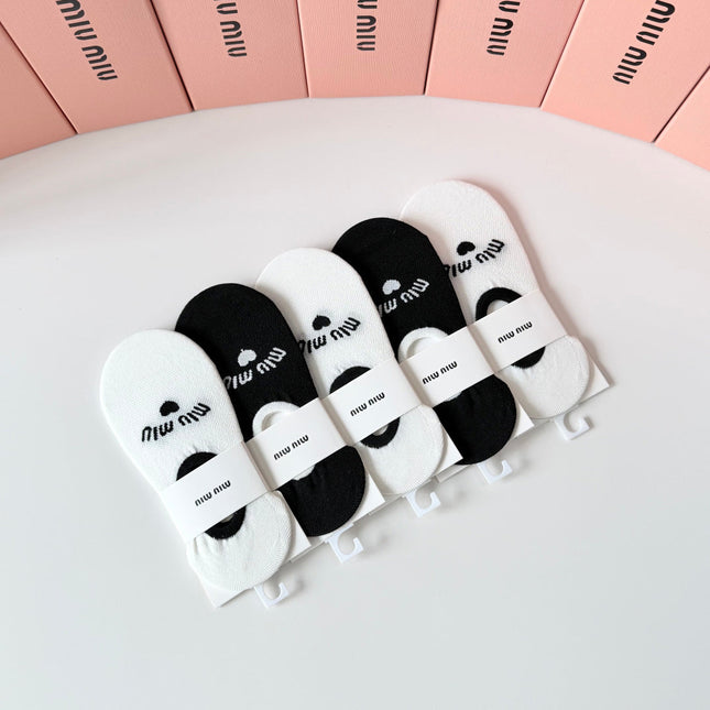 MIUMIU 26S NO-SHOW SOCKS 415692 (1 BOX)