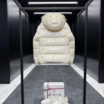 MONCLER 26S HOODED SHORT DOWN JACKET 793