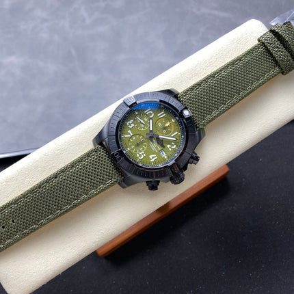 AVENGER CHRONOGRAPH TITANIUM CASE ARMY GREEN NYLON STRAP