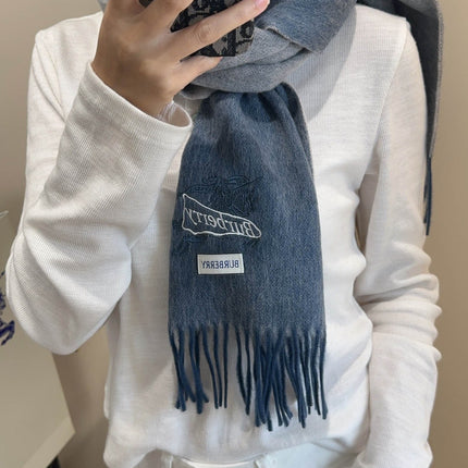 BURBERRY 26S SCARF 180 IN CASHMERE 513516
