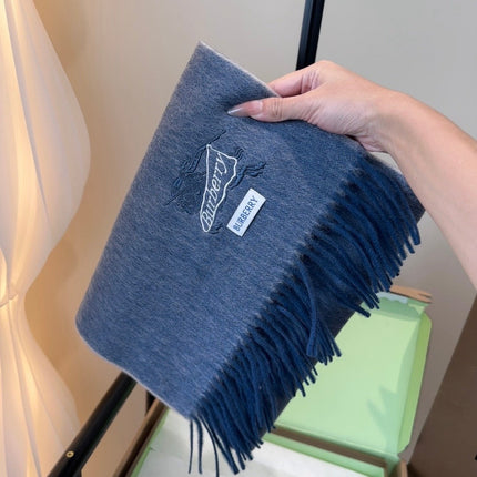 BURBERRY 26S SCARF 180 IN CASHMERE 513516