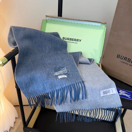 BURBERRY 26S SCARF 180 IN CASHMERE 513516