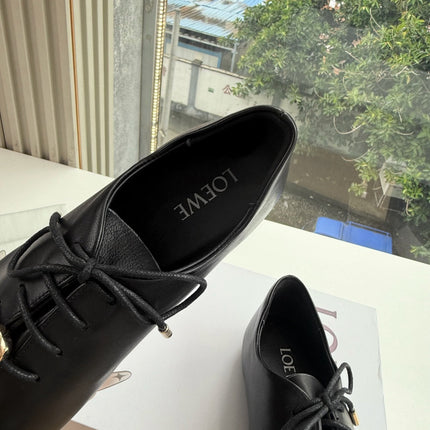 LOEWE 26S LACE UP FLAT SHOES IN BLACK CALFSKIN