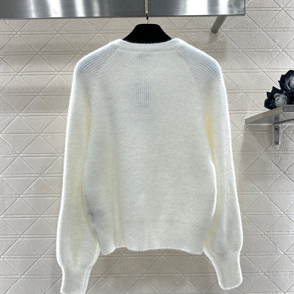 CHANEL 26S CREW NECK PULLOVER SWEATER 732