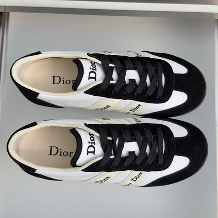 DIOR 26S LOW TOP LACE UP SNEAKERS IN WHITE FABRIC AND BLACK SUEDE