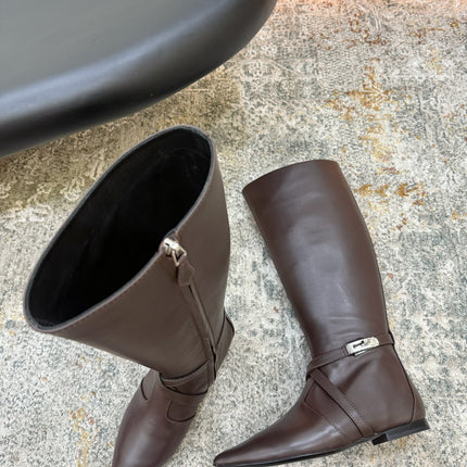HM 26S FLAT KNEE-HIGH BOOTS IN DARK BROWN CALFSKIN