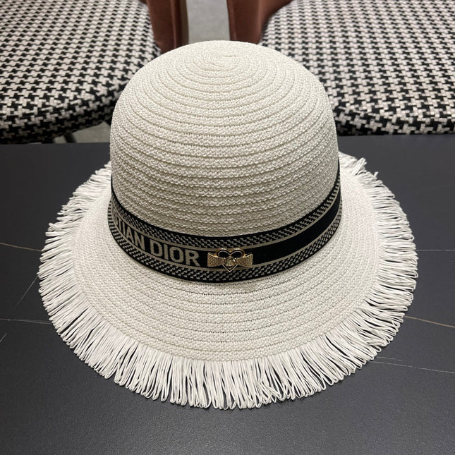 BUCKET HAT IN WHITE RAFFIA 653604