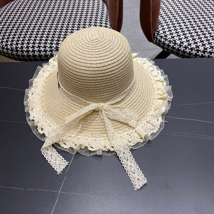 HAT IN LIGHT BEIGE RAFFIA MIX LACE FABRIC