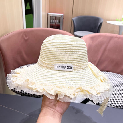 HAT IN CREAM WHITE RAFFIA MIX LACE FABRIC