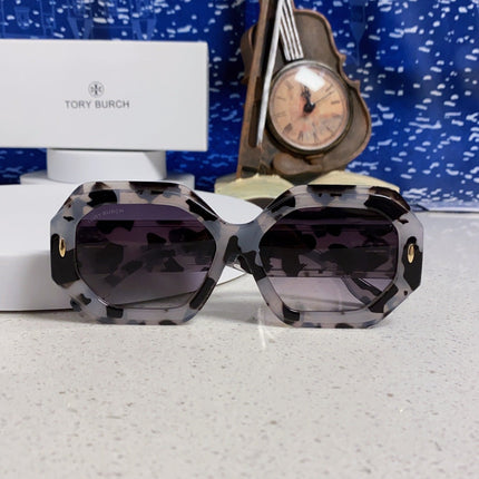 BURBERRY 26S OCTAGON FRAME IN ACETATE 496541