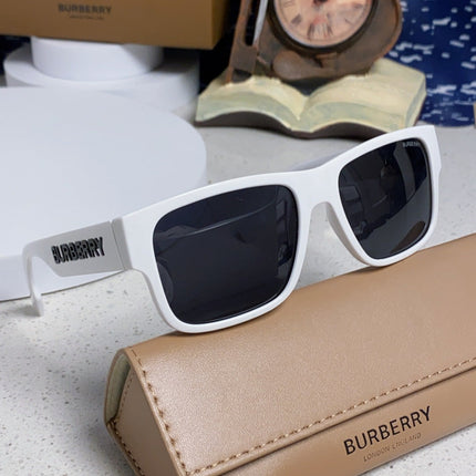 BURBERRY 26S RECTANGLE FRAME IN ACETATE 500450