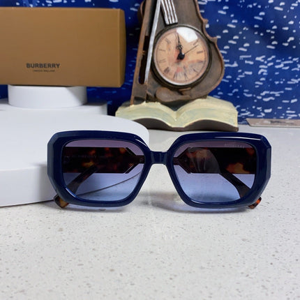 BURBERRY 26S RECTANGLE FRAME IN ACETATE 516290