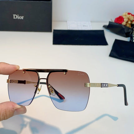 DIOR 26S RECTANGULAR FRAME IN METAL 502967
