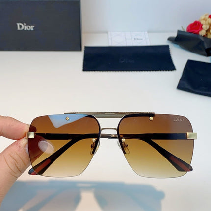 DIOR 26S RECTANGULAR FRAME IN METAL 502969
